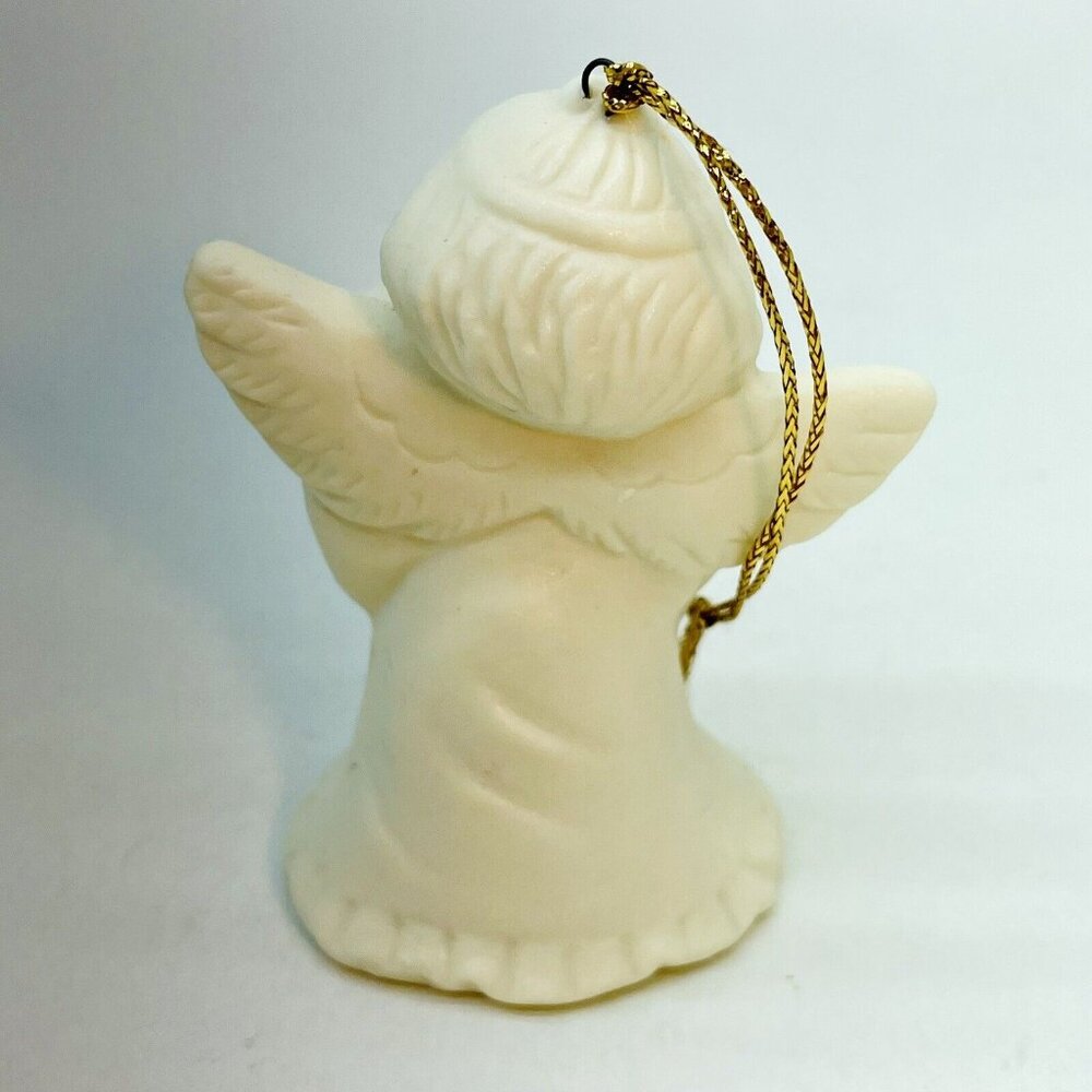 Vintage White Angel With Wings Holding Lamb Christmas Ornament Ceramic Taiwan - Picture 7 of 13
